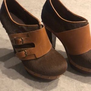 Ugg heals